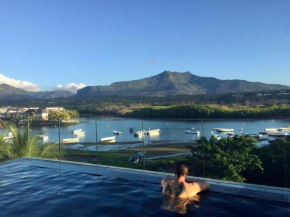 Penthouse Paradise - Boutik Retreats Black River